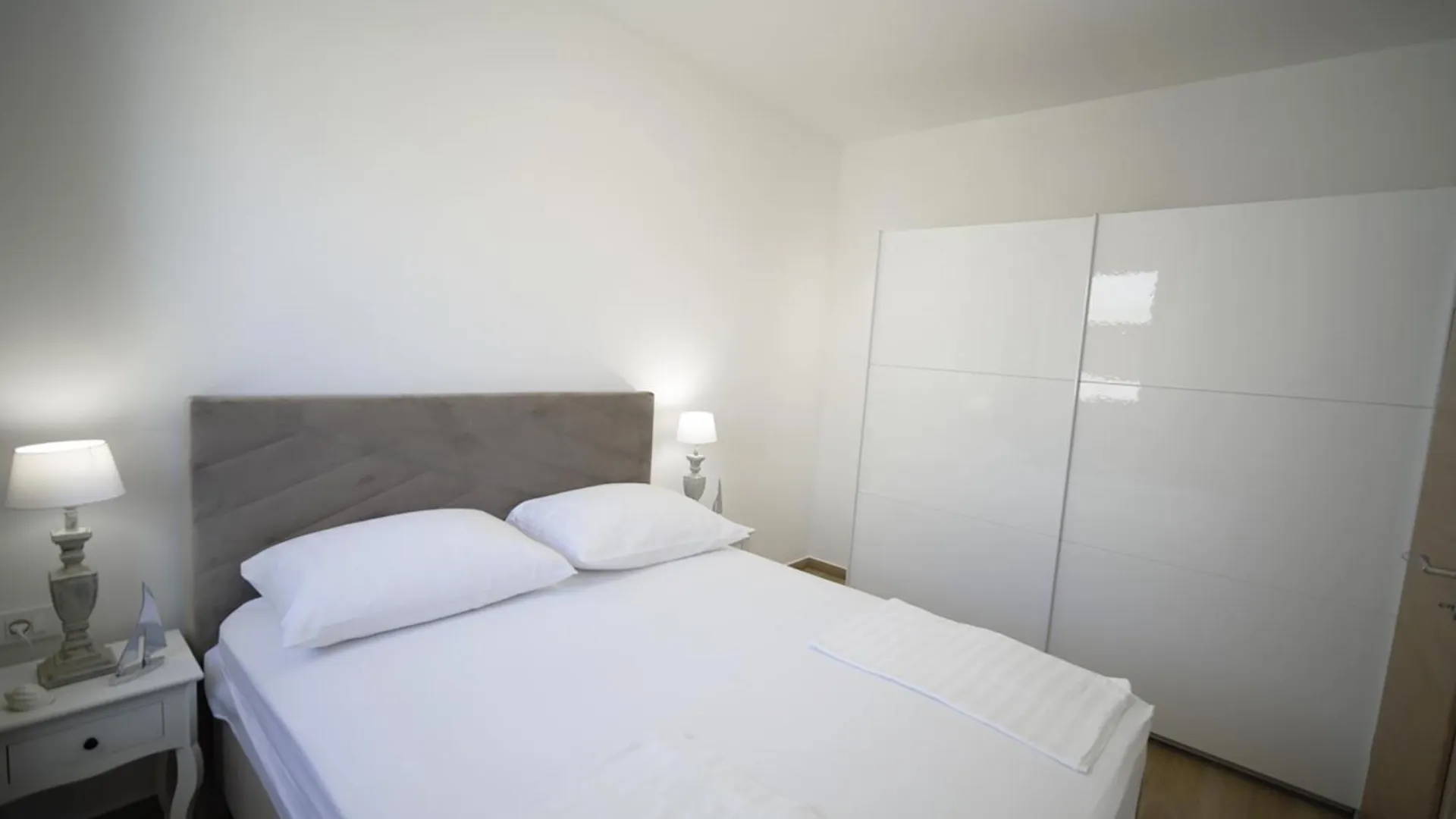 Nautica Apartment Razanac